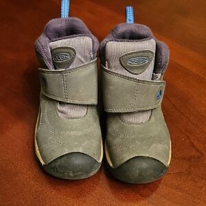 Keen Gray Boots Durable Comfortable Footwear